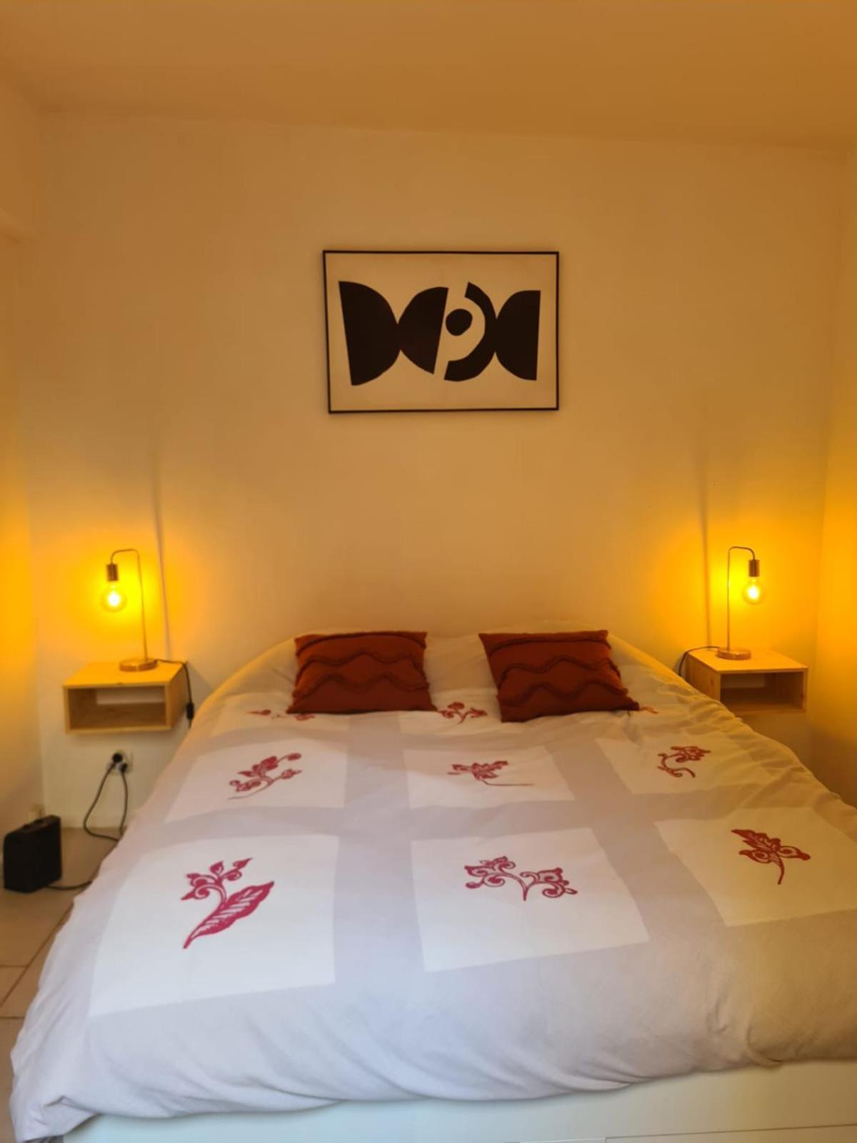 Appartement Intra Muros Avec Cour Privee Avignon Buitenkant foto
