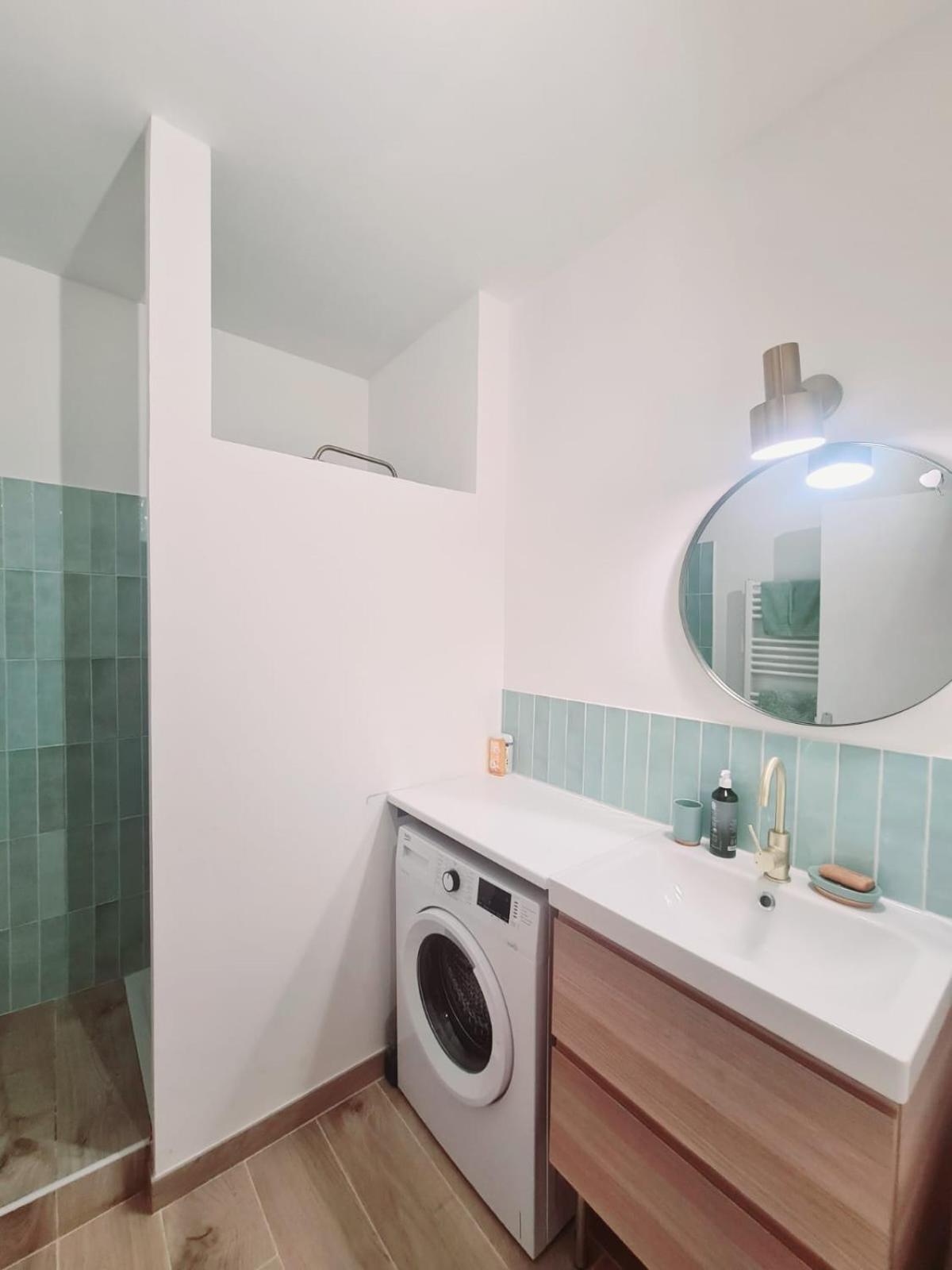 Appartement Intra Muros Avec Cour Privee Avignon Buitenkant foto