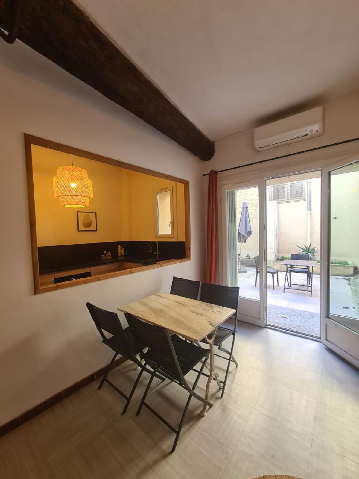 Appartement Intra Muros Avec Cour Privee Avignon Buitenkant foto