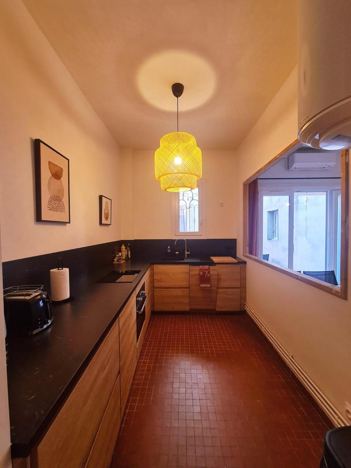 Appartement Intra Muros Avec Cour Privee Avignon Buitenkant foto
