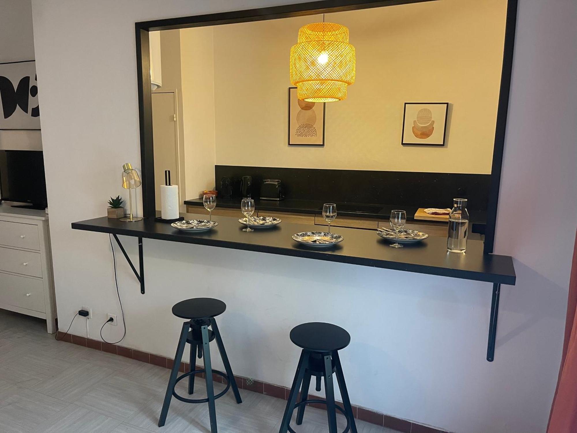 Appartement Intra Muros Avec Cour Privee Avignon Buitenkant foto